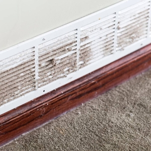 dirty air ducts that need cleaning