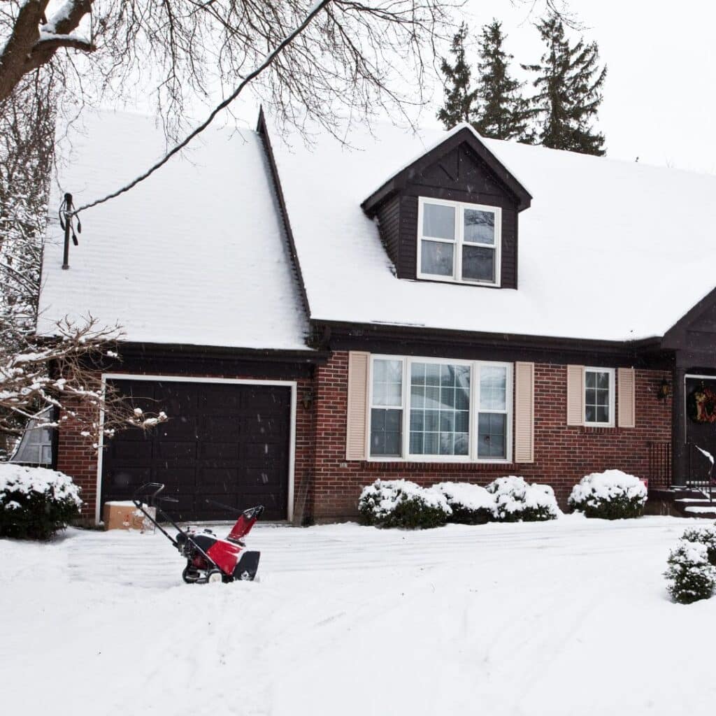 alabama home cover in snow after performing ac and home maintaince