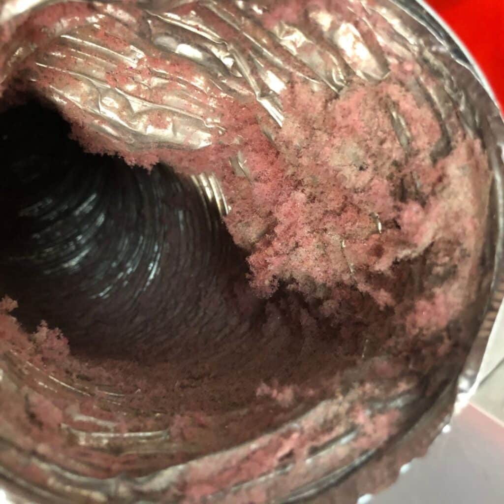 showing the inside of dirty air ducts in alabma home